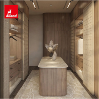 Meubles de chambre sur mesure Alland : Armoires, placards et îlots de rangement avec portes, en ossature bois et inserts en rotin