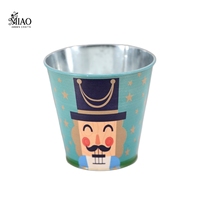 Cubo de Acero Galvanizado con Diseño Navideño Europeo de Dibujos Animados, Decoración Ecológica, Duradera y Verde para Interiores, Exteriores, Pisos y Jardines