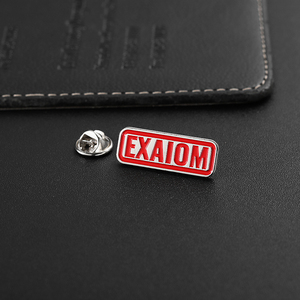 Nuevo diseño de buena calidad, logotipo personal de metal personalizado, pines de letras de esmalte suave plateado en ropa y sombreros - Product Image 5