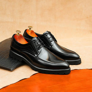 Bottes Chelsea confortables pour hommes 2025 à bout arrondi, en cuir véritable, chaudes en polaire, antidérapantes, à semelle épaisse, pour l'automne et l'hiver - Product Image 3