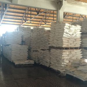 رقائق كالسيوم كلوريد ثنائية المياه CaCl2 عالية الجودة 74% بيضاء - Product Image 4