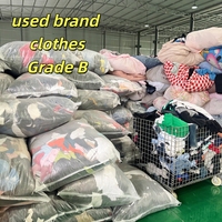 Ropa Usada Grado B Mixto al por Mayor, Ropa de Marca de Alta Calidad, Ropa de Segunda Mano Mixta, Pacas Ukay, Ropa Casual Vintage de Estilos Variados