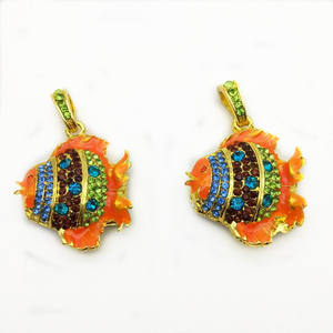 Venta al por mayor a granel Crystal Fish Modelo USB Flash Drive Cool Goldfish USB Memory Stick Thumb PenDrive - Product Image 2