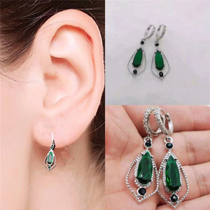 Orecchini Pendenti a Goccia Verde con Design Traforato per Donne, Gioielli Vintage alla Moda - Product Image 6
