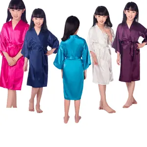 Bán Buôn Cô Gái Lụa Rắn Satin Kimono Robes Trẻ Em Trẻ Em Áo Choàng Tắm Đồ Ngủ Áo Ngủ Cho Đám Cưới Spa Tiệc Sinh Nhật