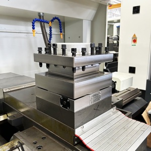 Ck6180 <span class=keywords><strong>CNC</strong></span> Máy Tiện Nhiệm Vụ Nặng Nề <span class=keywords><strong>CNC</strong></span> Máy Tiện Độ Chính Xác Cao, Tốc Độ Cao, Đa Chức Năng Kim Loại Máy Công Cụ Phẳng <span class=keywords><strong>CNC</strong></span> Máy Tiện - Product Image 6