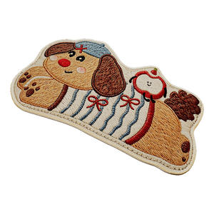 Alfombra de baño de dibujos animados con forma personalizada, de poliéster absorbente y antideslizante para baños - Product Image 1