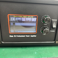 Amplificateurs de classe TD, 3000W X 2, utilisent des transformateurs en cuivre pur et peuvent supporter une charge de 2 ohms pendant des périodes prolongées.