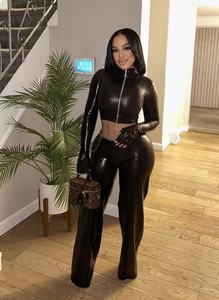 <span class=keywords><strong>Abbigliamento</strong></span> all'<span class=keywords><strong>Ingrosso</strong></span>, Completo Sportivo da <span class=keywords><strong>Donna</strong></span> Due Pezzi, Casual 2026, Set in Pelle per <span class=keywords><strong>Donna</strong></span> - Product Image 6