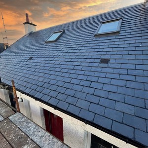 Tegole in <span class=keywords><strong>Ardesia</strong></span> Nera per Tetti di Case Autoconstruite, Pietra Naturale Spessore 5-10 mm, Copertura in Pietra per Ville - Product Image 4