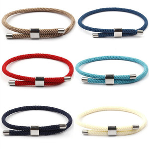 สร้อยข้อมือเชือกถักแบบมิลาน ปรับได้ สแตนเลส สำหรับผู้หญิงและผู้ชาย  ของขวัญส่งเสริมการขาย  นำโชค  แสดงมิตรภาพ - Product Image 1