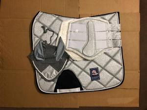 Ensemble de tapis de selle de cheval de dressage de haute qualité Style occidental avec doublure en coton botte de cloche brossage botte oreille Net paillettes matériel - Product Image 3