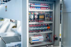 ماكينة قص الصفائح المعدنية WUSVEK QC11K بسمك 6 مم، رائدة في السوق وذات عمر تشغيلي طويل - Product Image 6