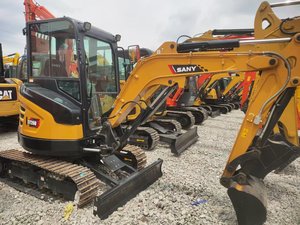 Powerful and Durable Design, Sany 26 <b>Small</b> Excavator - Product Image 2