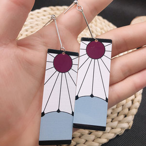 Vente en gros de boucles d'oreilles en acrylique tendance boucles d'oreilles tueur de démons Anime Cosplay accessoires <span class=keywords><strong>Hanafuda</strong></span> boucles d'oreilles longues pour femmes - Product Image 1