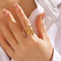 Bague large de style industriel robuste, design Alien Lava irrégulier, tendance, ouverture réglable, en acier inoxydable
