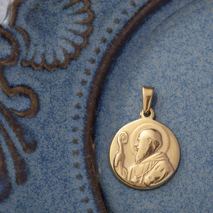Pendentif Religieux Vintage PVD 18K Plaqué Or Elisabeth Reine Pièce Acier Inoxydable Jésus Portrait Médaille Pendentif Bijoux - Product Image 5