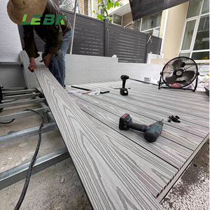 Moderno 3D en relieve WPC Decking impermeable antideslizante al aire libre <span class=keywords><strong>suelo</strong></span> lento desvanecimiento grano de madera acabado madera plástico compuesto Material - Product Image 4