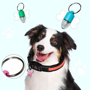 Collier pour chien personnalisé en forme de goutte d'eau avec lumière LED de sécurité nocturne, clignotant, luminescent, pendentif pour animal de compagnie, porte-clés - Product Image 2