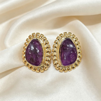 Ensemble de bijoux esthétique Dark Coquette, boucles d'oreilles et bague audacieuses en résine violette avec bordure en dentelle, plaqué or 18 carats, unisexe, cadeau tendance pour les fêtes