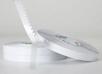 Ruban adhésif pour scellage de cartons, résistant à la chaleur, renforcé avec une forte colle thermofusible pour le collage de boîtes en carton intérieures