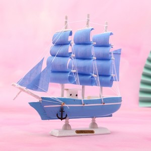 Modelo de Velero de Madera Rosa Yu Mo con Luces, Decoración para el Hogar u Oficina, Regalo de Cumpleaños - Product Image 5