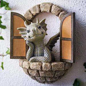 Witt Nueva Figura de Resina de Dinosaurio Escalando por Ventana, Escultura Artesanal Pintada a Mano, Adorno de Jardín con Diseño de Libro Abierto - Product Image 3
