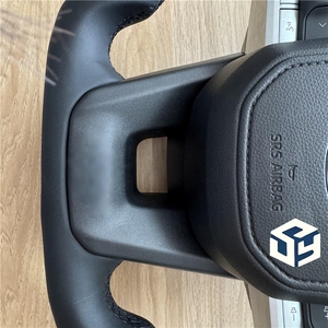 Volante Negro Brillante para Toyota Land Cruiser LC200 LC300 Prado 120 150 <span class=keywords><strong>200</strong></span> LC79 LC70 LC76 FJ70 FJ79 FJ200 - Product Image 5