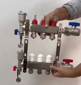 Kit de collecteur de chauffage au sol moderne à 3 boucles en acier inoxydable avec manomètre et <span class=keywords><strong>débitmètre</strong></span>, garantie de 3 ans pour le chauffage radiant hydronique - Product Image 3