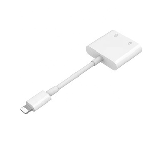 Vente chaude <span class=keywords><strong>2</strong></span> En 1 Câble pour 3.5mm Casque Répartiteur <span class=keywords><strong>Adaptateur</strong></span> pour iPhone Aucune Application Requise, plug and Play - Product Image 1