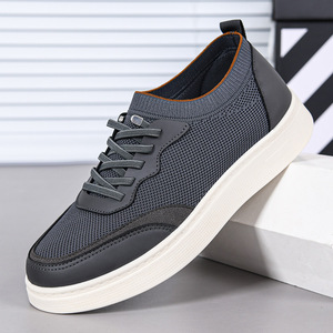 Zapatillas deportivas pegadas para hombre, de alta gama, estilo primavera, ligeras, transpirables, informales, cómodas y versátiles. - Product Image 2