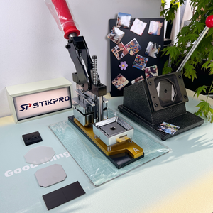 Nam châm Huy hiệu nút Máy 55 Mét bao gồm vật liệu huy hiệu Máy làm - Product Image 1