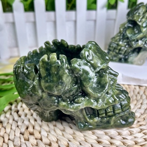 Figura de Calavera de Jade Xiuyan Verde Tallada, Decoración para el Hogar, Coleccionable, Gemas de Piedra de Cristal, CrystalHola Jiangsu Budismo - Product Image 3