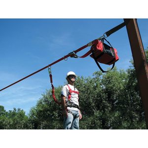 Sistema de Línea de Vida Horizontal Protecta de 60 Pies con Dos Adaptadores de Anclaje de 6 Pies y Bolsa de Transporte Roja - Product Image 2
