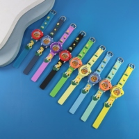 Montre pour enfants en forme de dinosaure 3D, bracelet en résine coloré, montre à quartz pour enfants, OEM ODM, logo personnalisé, montre cadeau pour garçons et filles