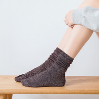 Jingwen OEM Calcetines De Lurex Shimmer Glitter Personnalisé Noël Brillant Épais Velours Brillant Chaussettes