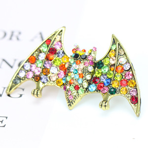 Fledermaus-Broschenschlüssel Neu-Angebot Festival Halloween Diamant Strassstein Schwarzlegierung Metall große Fledermaus-Brosche - Product Image 3