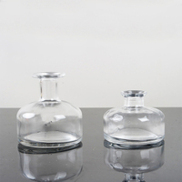 Accueil 50ml 100ml 300ml Parfum Rayé Clair Rond Aroma Verre Reed Diffuseur Bouteilles De Parfum Avec Liège