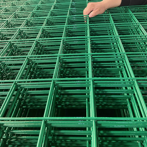 Chicken Wire Iron Wire Weld Mesh Galvanized Steel Welded Wire Mesh for Garden Fence Chicken Cage Farm Fence - Product Image 6