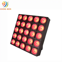 Lumière de scène de haute qualité DMX 5x5 Led Audience Blinders 25x30w RGB 3IN1 Lumière Effet de scène DJ Équipement Blinder Light