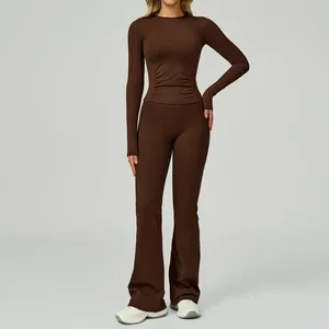 Ensemble de yoga personnalisé JY pour femmes : haut court à manches longues et leggings taille haute, coupe ajustée, anti-<span class=keywords><strong>transpiration</strong></span>, pour la gym, la course et le fitness, vente en gros OEM - Product Image 3