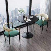 Bon prix Table et chaises de restaurant de style nordique Mobilier de salle à manger Chaises de luxe modernes pour table à manger