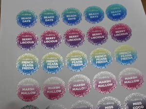 ODM/OEM Pro accepter les commandes personnalisées, estampage à chaud et gaufrage d'étiquettes, papier brillant, estampage argenté pour emballage d'étiquettes de bougies - Product Image 6