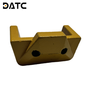 Los más vendidos: Nuevo bastidor de oruga con guía de bogie 17M-30-67132 17M3067132 para excavadora D275A-5, piezas de repuesto para maquinaria de construcción. - Product Image 3