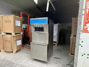 Machine à café Slush Frozen Acai Ice Coffee Machine Milkshake Making Machine - Product Image 4