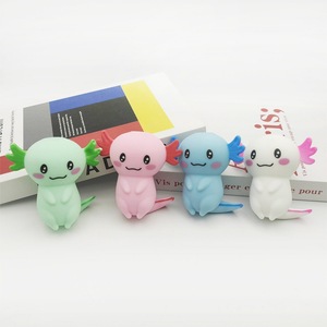 Jouets de décompression originaux Jincan en forme de salamandre en malte, en TPR souple et en boules de farine, populaires auprès des garçons de 5 à 7 ans - Product Image 4