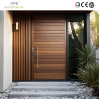 Porte d'entrée majestueuse en alliage d'aluminium avec ouverture à battant à arche pour villas et appartements aux Émirats arabes unis