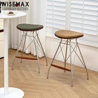 WISEMAX FURNITURE Tabouret de bar design vintage pour comptoir de cuisine Siège en bois massif en tissu Chaise haute de bar avec repose-pieds pour restaurant
