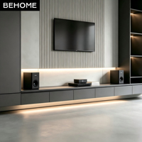 Meuble TV flottant moderne et minimaliste sur mesure avec éclairage, étagères de présentation à panneaux cannelés pour salon, villa, appartement, hôtel