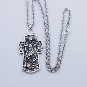 Talismano Cristiano, Gioiello Religioso Classico, Collana con Pendente dell'Arcangelo San Michele 'Proteggici' su Catena a Corda per Matrimoni e Feste - Product Image 3